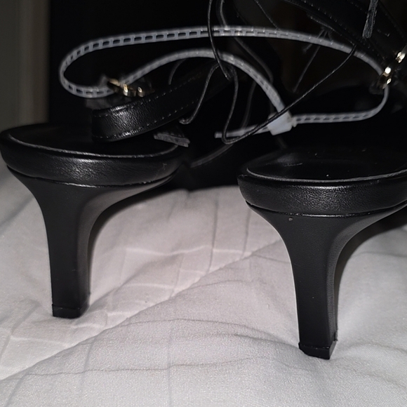 Karl Lagerfeld Sling Pumps Size 8 - Picture 8 of 8
